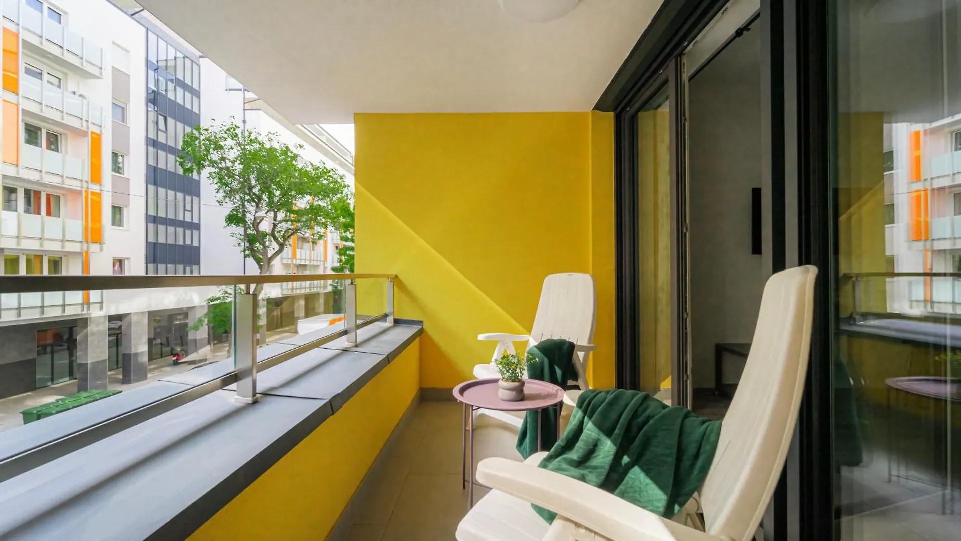 Westside Garden Apartments By Urbanrent Budapest