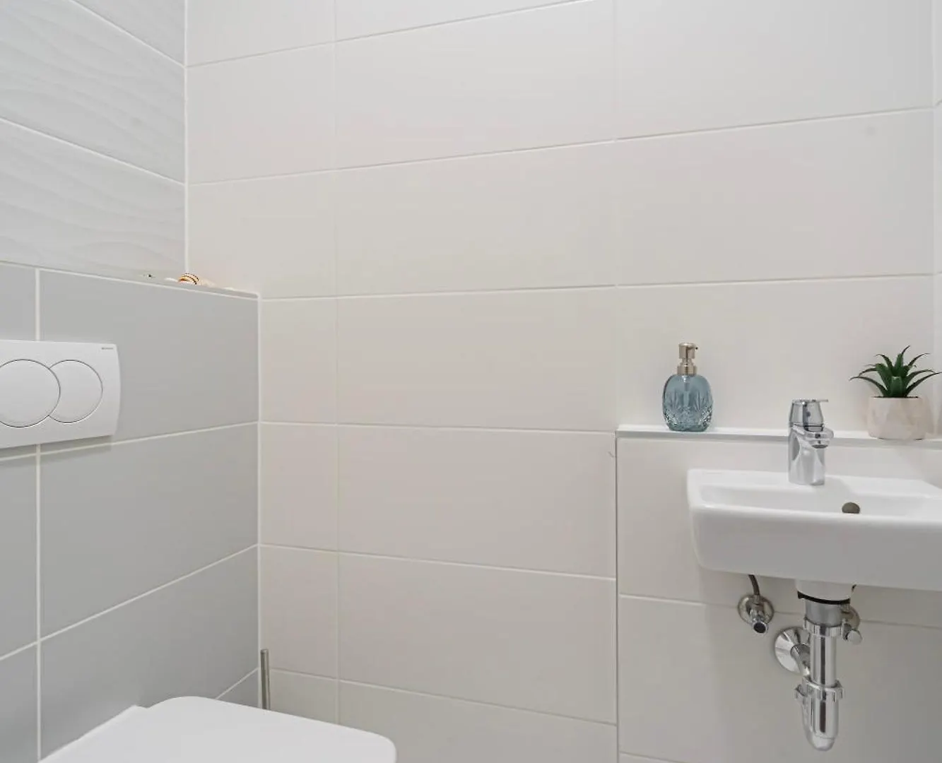 Aparthotel Westside Garden Apartments By Urbanrent Budapest Ungheria