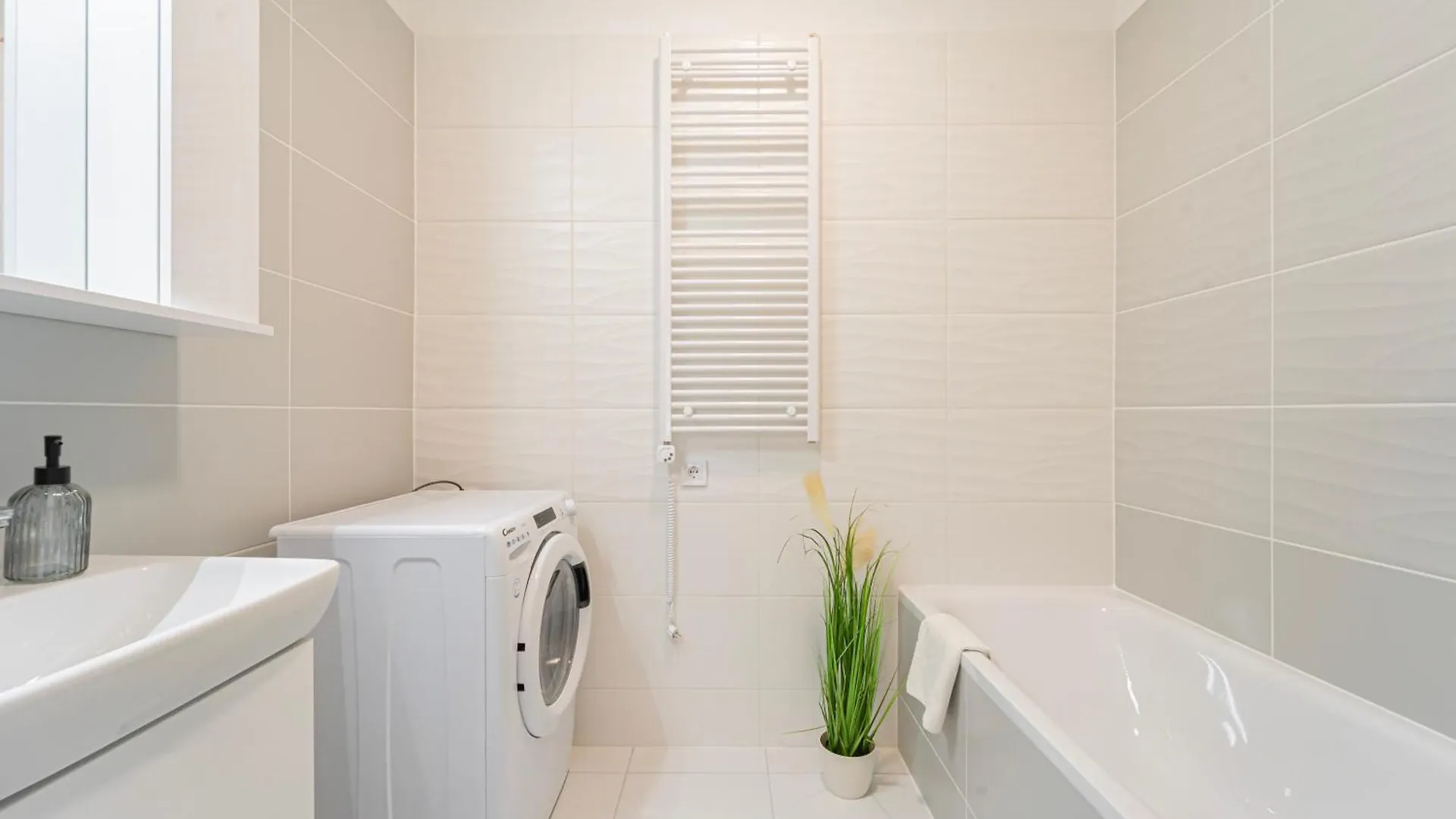 Westside Garden Apartments By Urbanrent Budapest