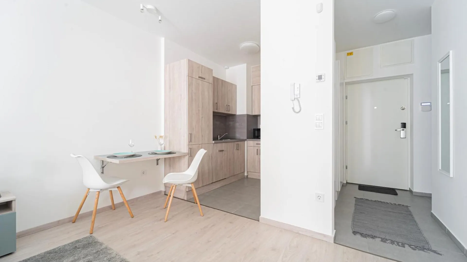 Westside Garden Apartments By Urbanrent Budapest
