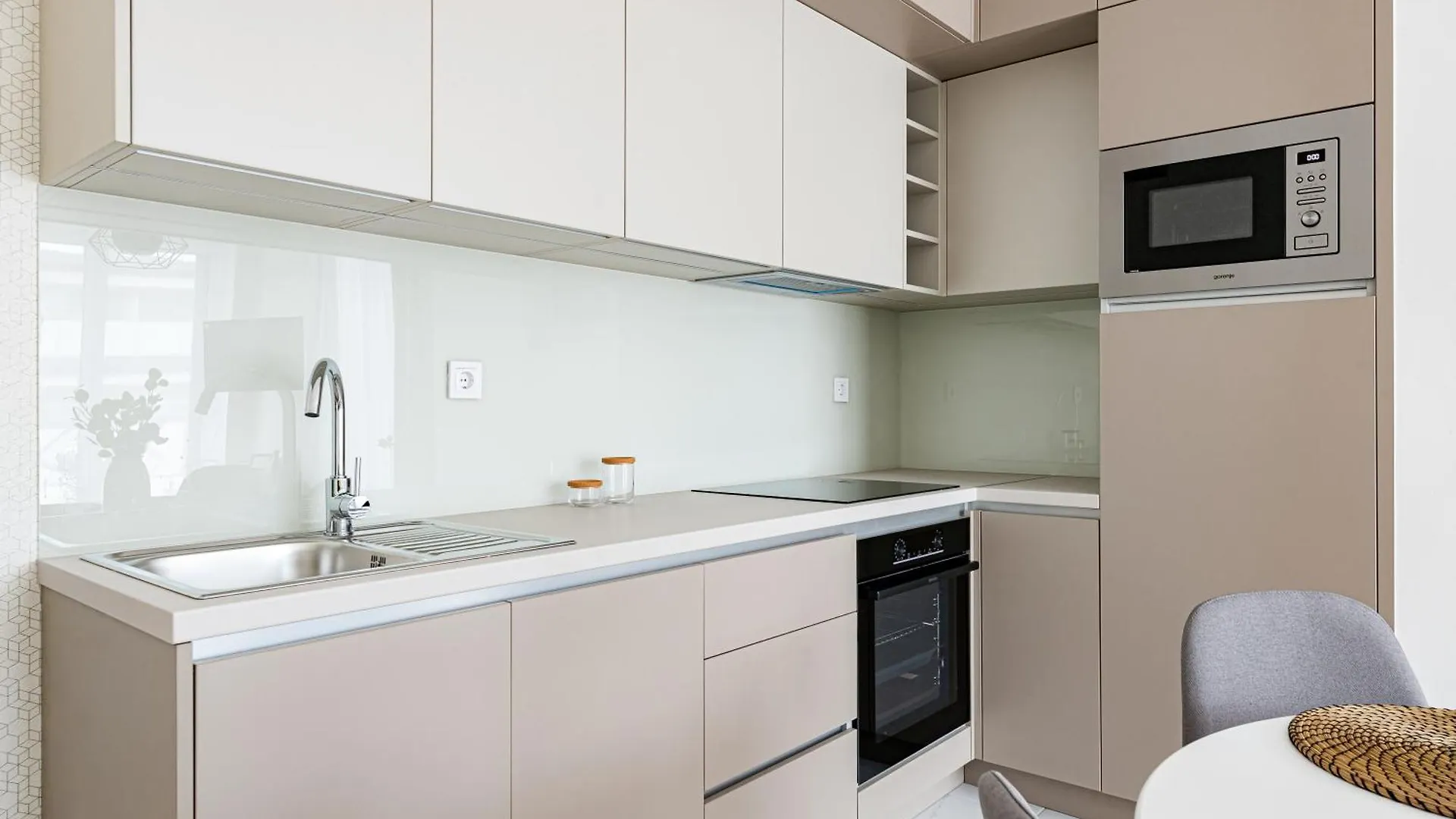 Westside Garden Apartments By Urbanrent Budapest 0*,