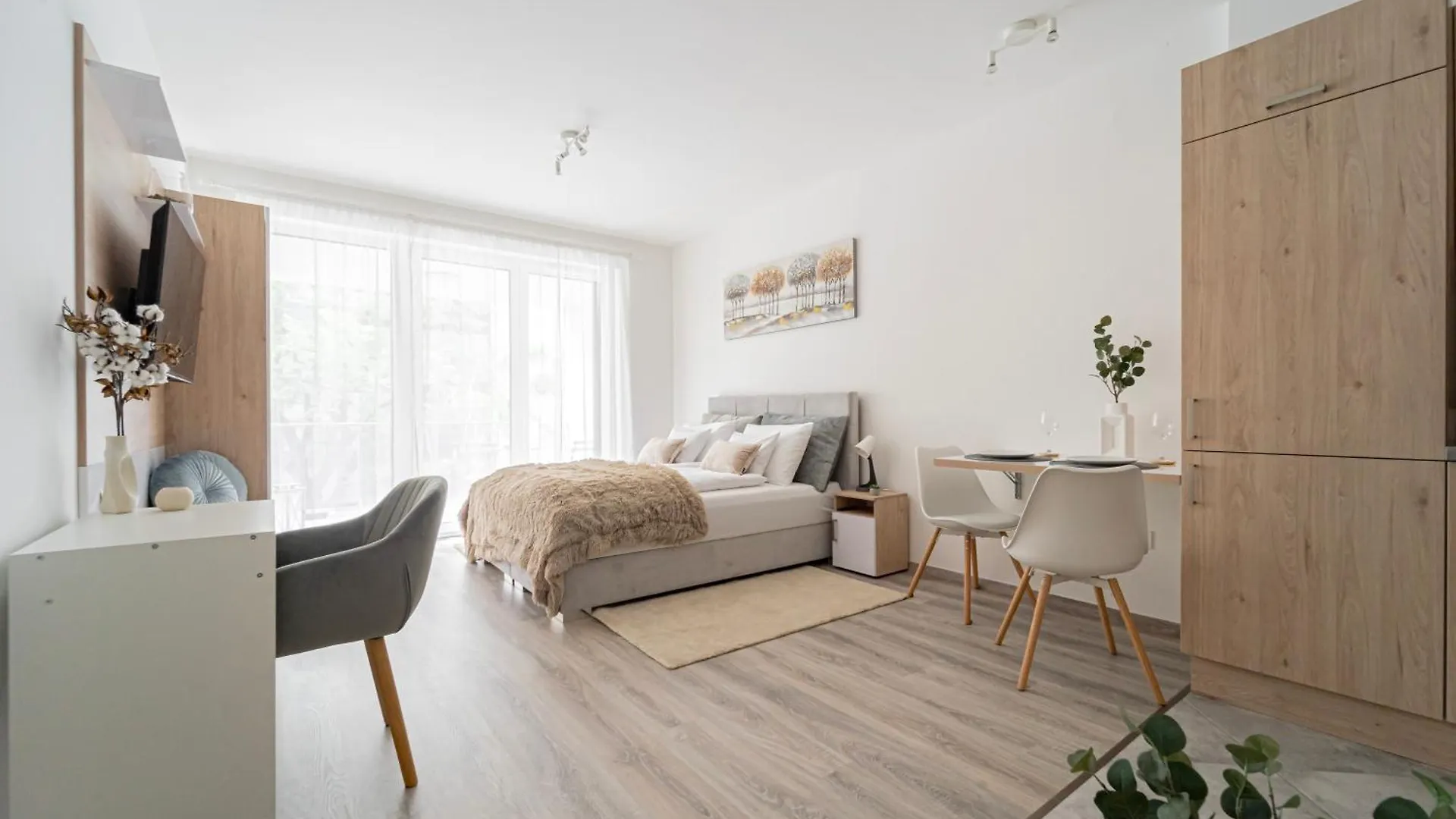 Westside Garden Apartments By Urbanrent Budapest Hungary